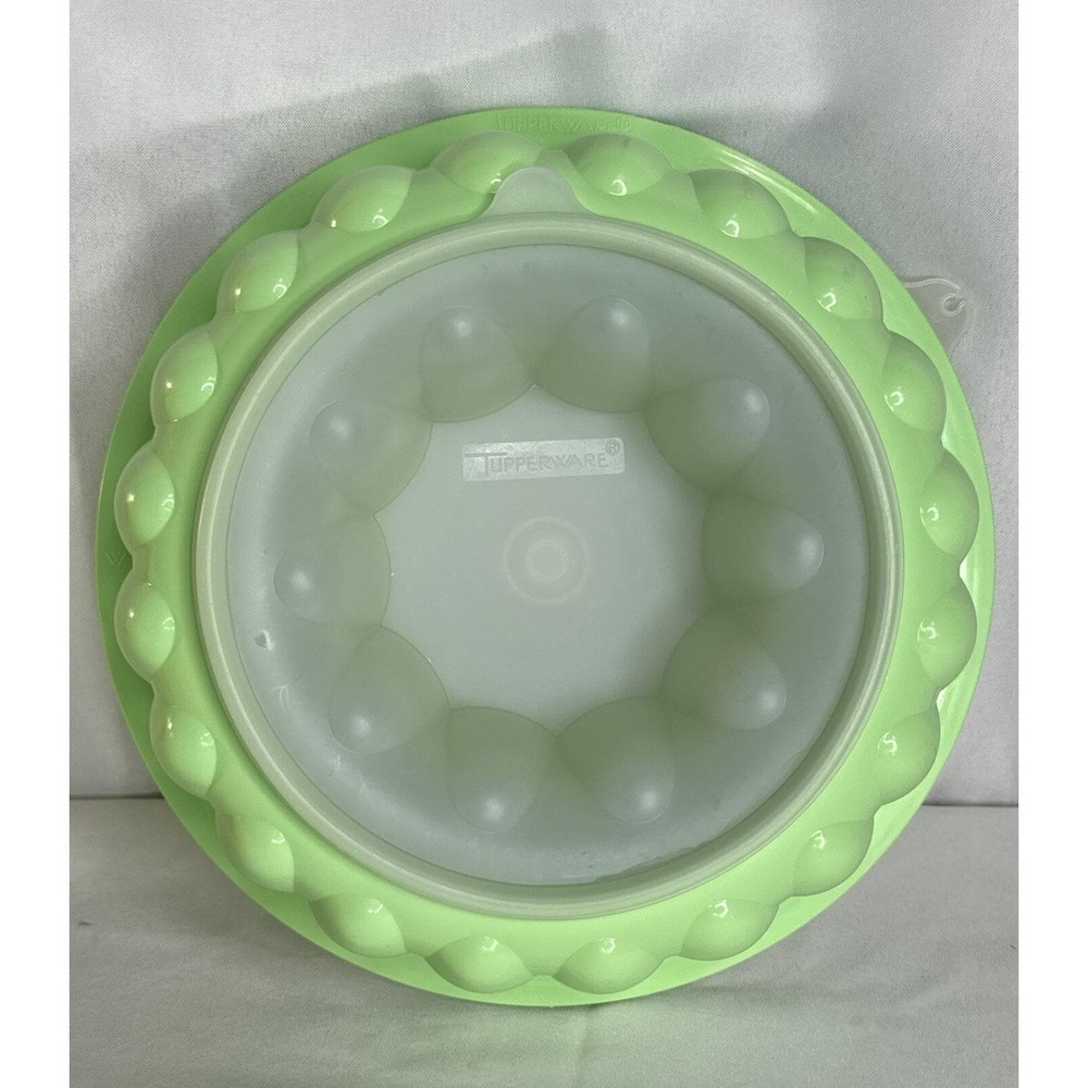 Tupperware Jel-Ring Mold Mint Green  3 Piece Jello Dessert Server Vintage